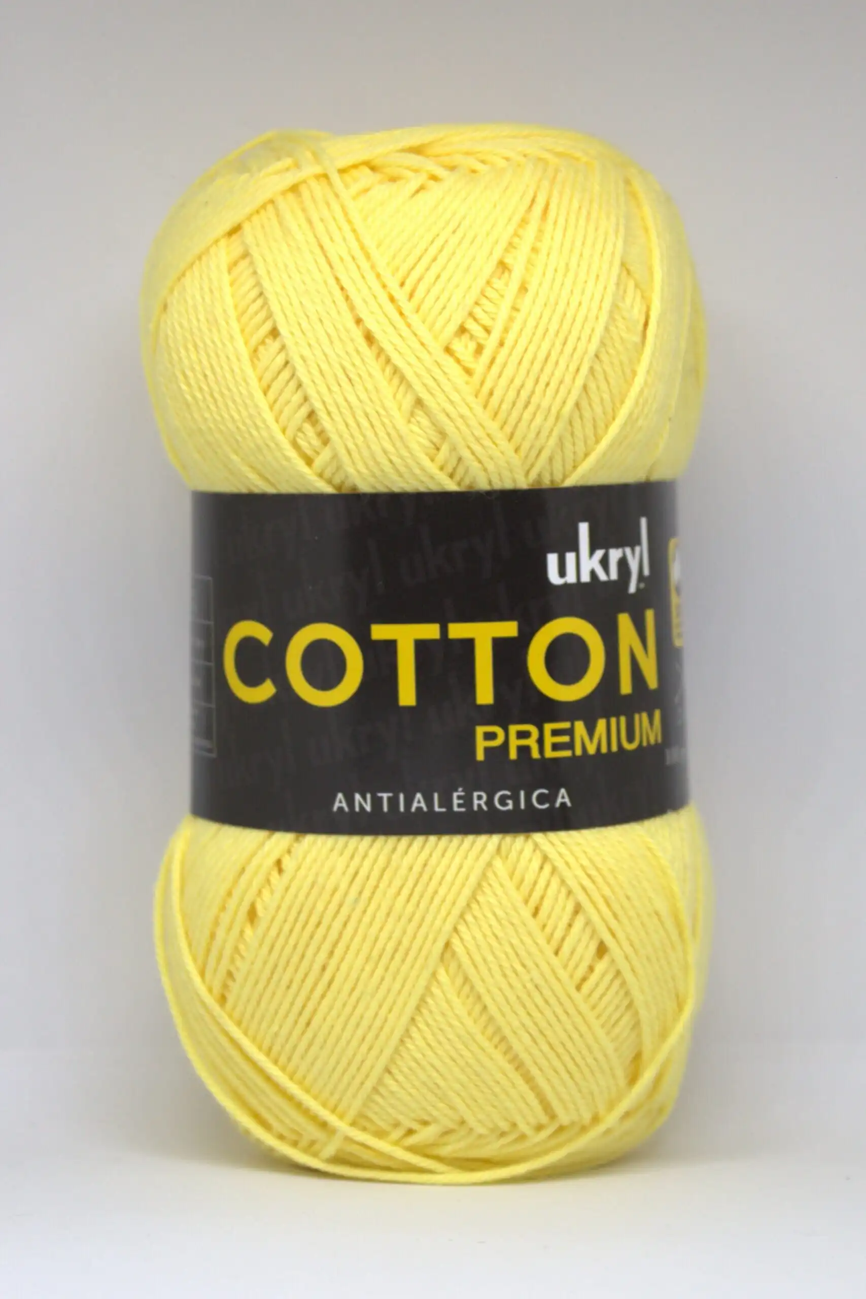 Amarillo pastel