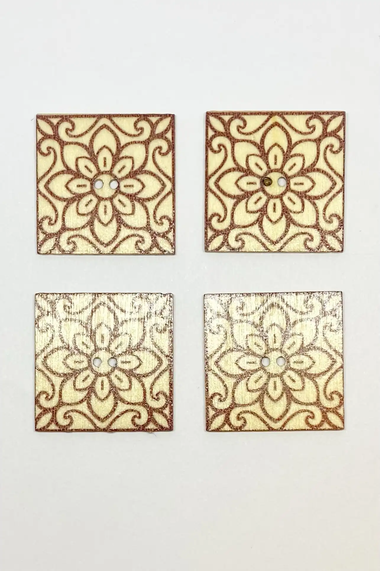 Boton 30 x 30 mm Mandala Cuadrado Diseño H 4 unid