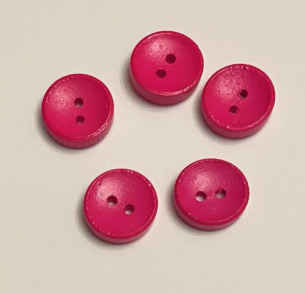 Botones 14 mm Fucsia Circular Madera 5 unid