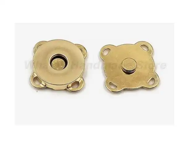 Broche 10 mm magnético dorado cuadrado 2 unid